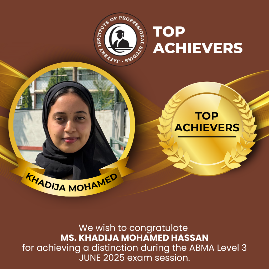 Black and Gold Modern Best Employee of The Month Instagram Post (5)